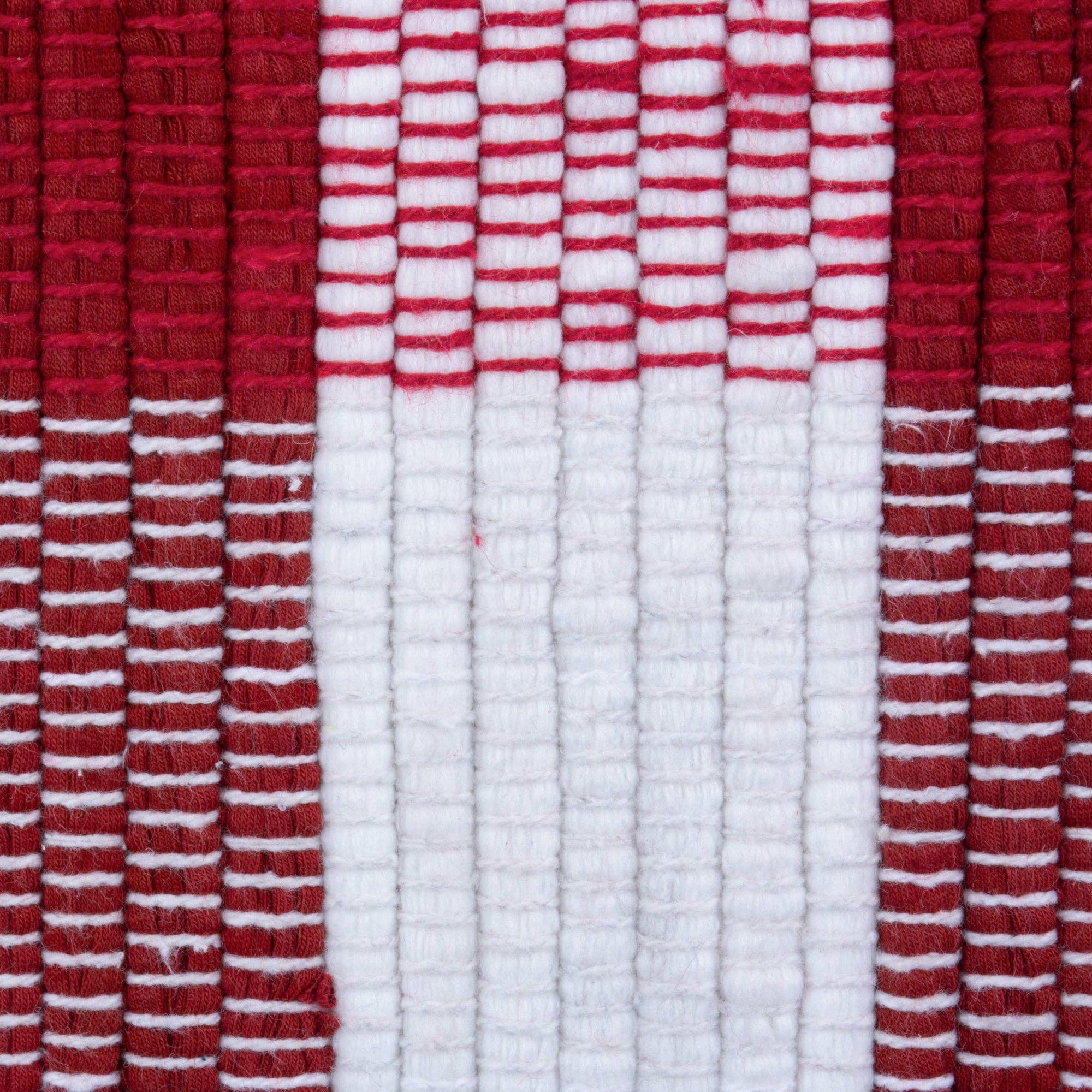Red & White Buffalo Check Rag Rug 2x3 ft